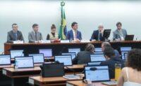 Tributação de dividendos afeta investimentos, dizem entidades empresariais