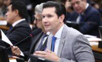 O deputado federal do Novo Gilson Marques durante audiência da reforma da Renda - Foto via Vinicius Loures/Câmara dos Deputados